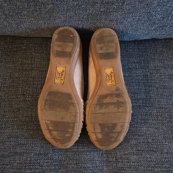 Natural Soul Women's Beige Loafers - Picture 2 of 5